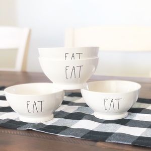 Rae Dunn “eat” bowls set of 4